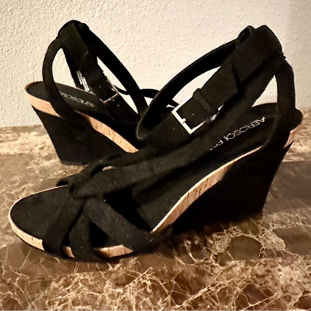 Aerosoles faux suede black wedges. Women’s size 12.